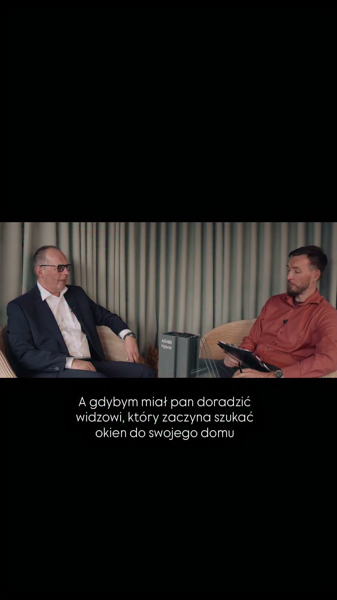 Oknario: Rozmowa z Pawłem Chróśniakiem
